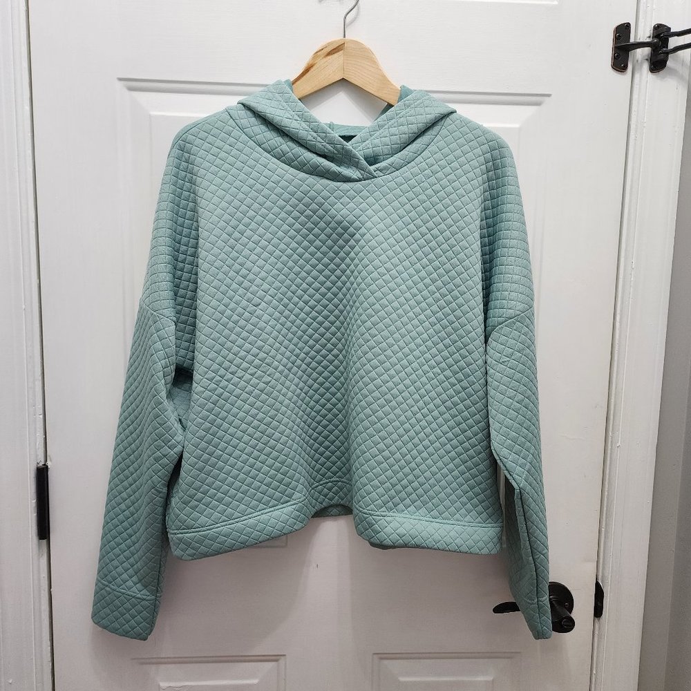 NWT Embrace Life Hoodie Sweatshirt Size XL